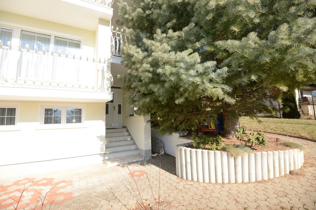 Family Villa Μπλεντ Εξωτερικό φωτογραφία