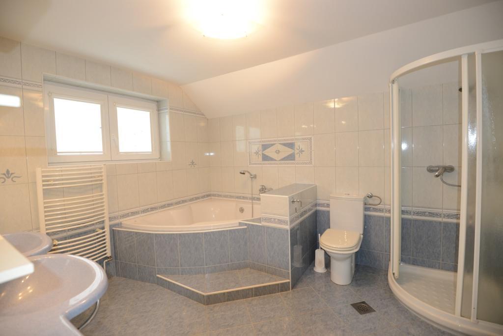 Family Villa Μπλεντ Εξωτερικό φωτογραφία